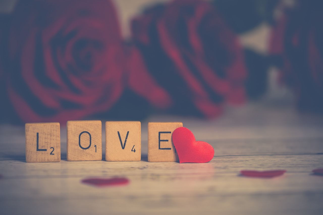 En Güzel Aşk Sözleri 2019 (Sevgiliye, Duygusal Resimli ve Romantik Kısa - Uzun Aşk Sözleri ve Mesajları) 