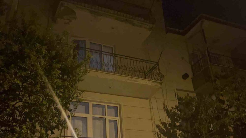 Bursa’da amca dehşeti! Gençler yoğun bakımda