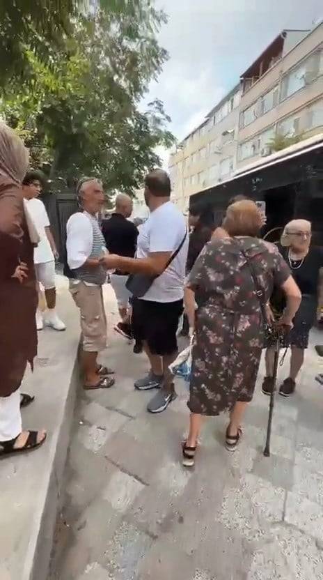 İETT Otobüsünde kavga! Biber Gazı ve panik: Görüntüler şok etti