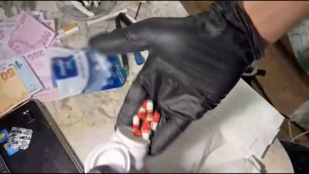 İstanbul'da uyuşturucu operasyonu: 26 gözaltı