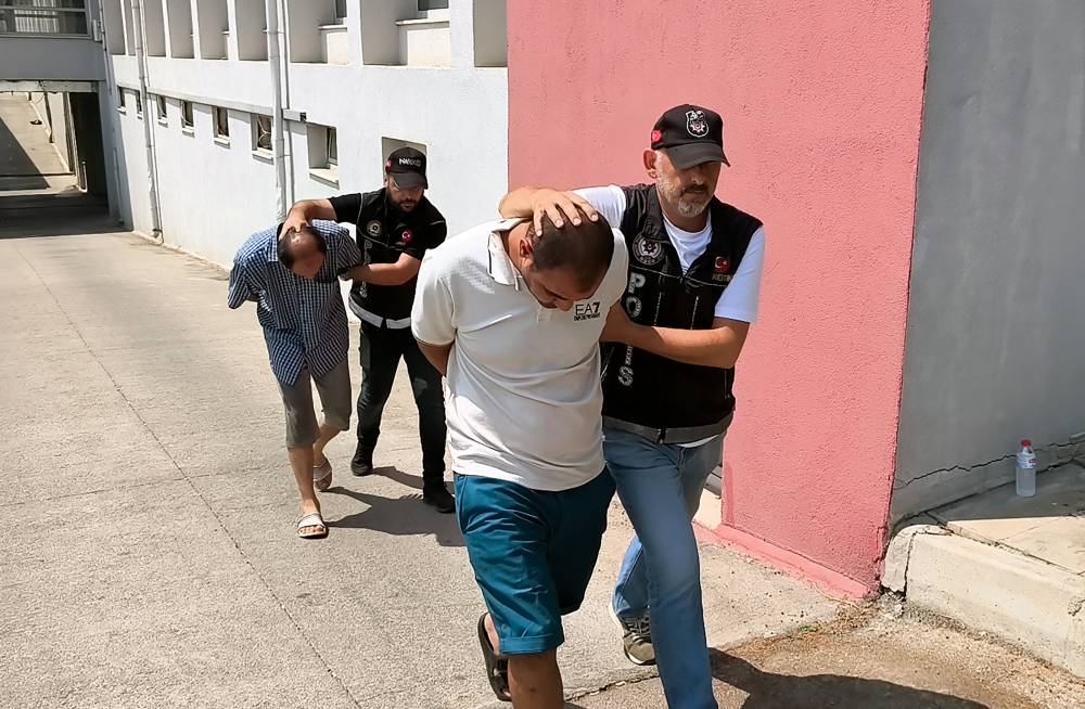 Kilerdeki sır fasulye kovasında bulundu