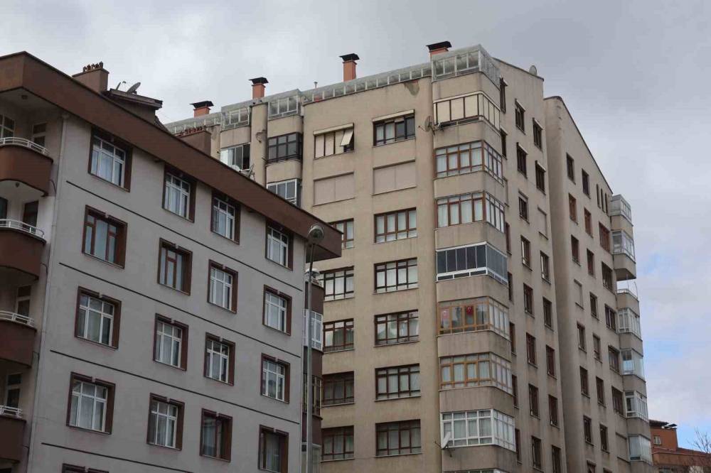 Mal sahipleri dikkat! Kişisel bilgiler sızdı, dolandırıcılar tetikte... Bunu yapmayanların tapusu elinden gidebilir