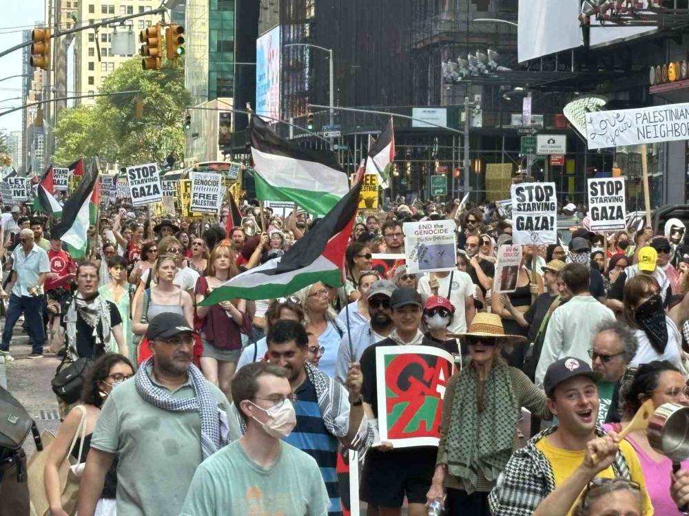 New York’ta İsrail protestosuna dev katılım