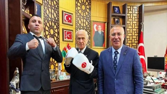 Bahçeli eldivenleri neden giydi? Sosyal medyayı sallayan fotoğraf
