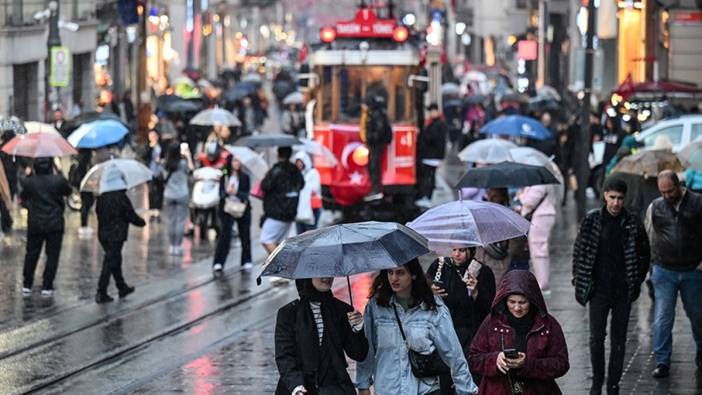 Bu akşam işten eve dönerken dikkat! İstanbul’u sağanak yağış vuracak