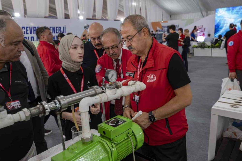 Gençlerin yenilikçi projelerine destek