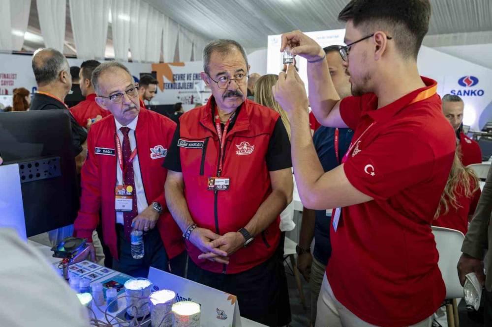 Gençlerin yenilikçi projelerine destek