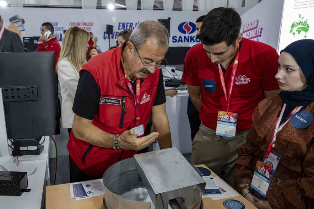 Gençlerin yenilikçi projelerine destek