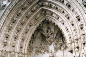 gotik mimari gotik sanat hakkinda kisa bilgi